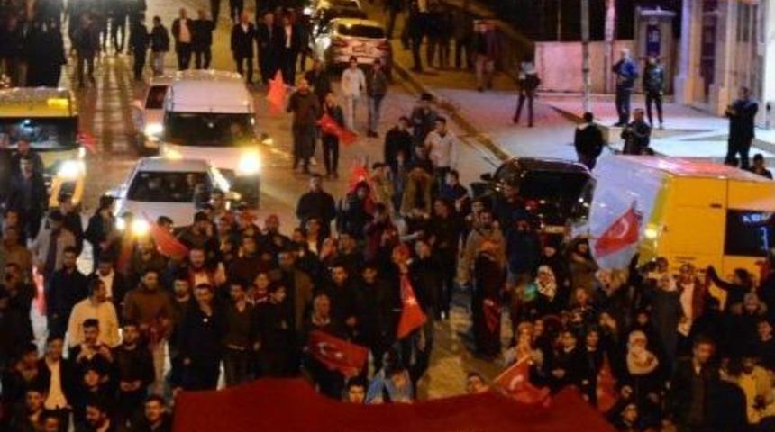 Muş&rsquo;ta Referandum Kutlaması