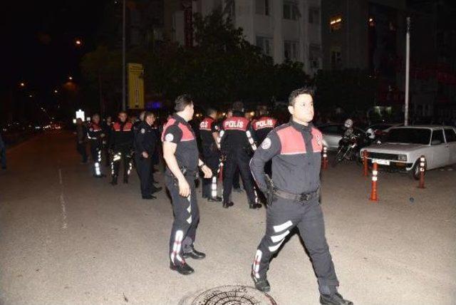 Antalya'da Chp'lilere Silahlı Tehdit Iddiası