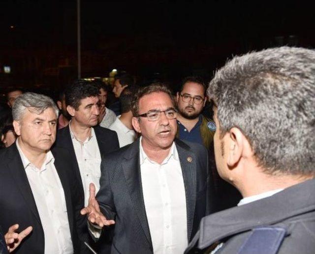 Antalya'da Chp'lilere Silahlı Tehdit Iddiası