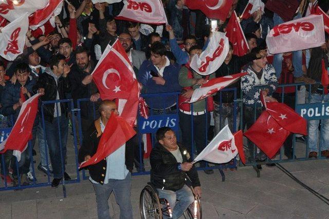 Konya’da ‘evet’ Sevinci