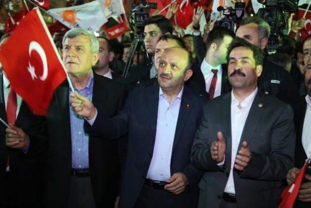 Bakan Işık: &Ccedil;ift Başlılık Ortadan Kalkacak 3