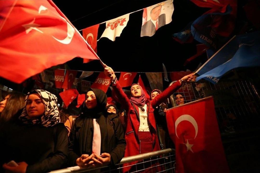 Malatya&rsquo;da &lsquo;evet&rsquo; Kutlaması