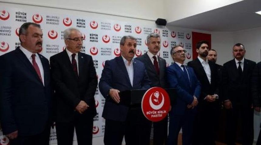 Bbp Genel Başkanı Destici : Partimiz 'evet' Kararıyla Sonucun Doğrudan Belirleyicilerinden Olmuştur