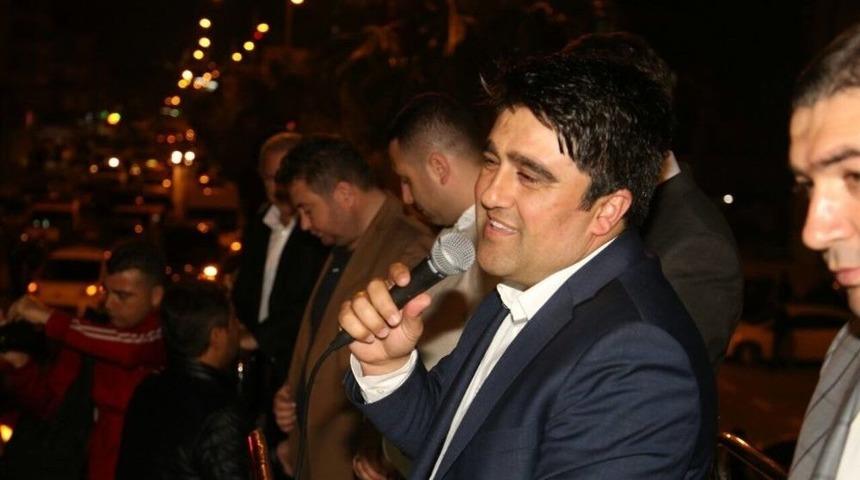 Ak Parti&rsquo;liler Mersin&rsquo;de Referandum Sonucunu Kutladı