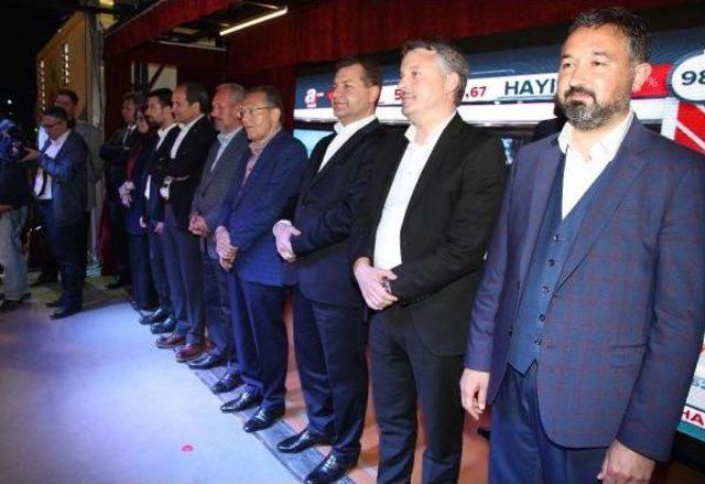 Balıkesir'de 'evet' Kutlaması