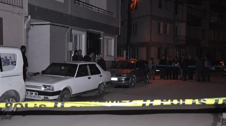 D&uuml;n&uuml;r Kurşunu İle Hayatını Kaybetti