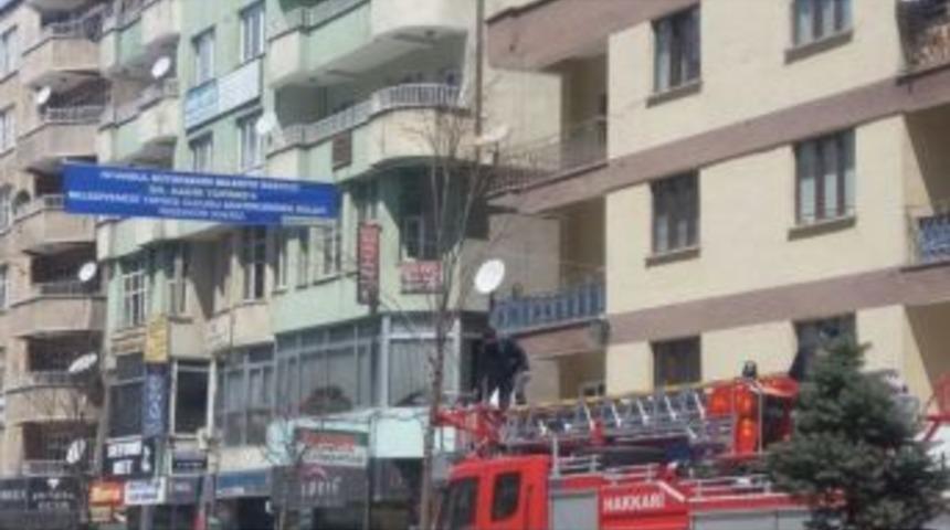 Başkan Topbaş&rsquo;a Pankartlı Teşekk&uuml;r