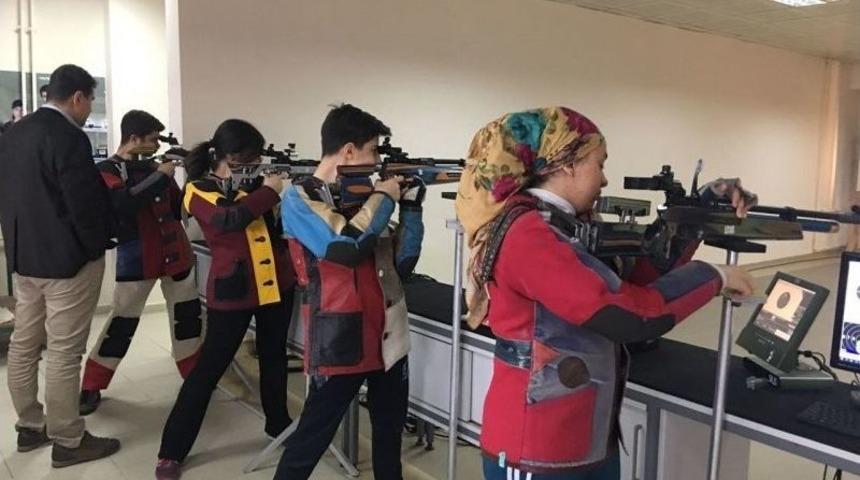 Gediz Anadolu Lisesi&rsquo;nden Atıcılıkta İl Birinciliği