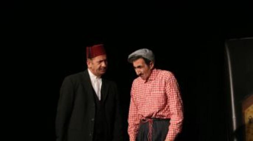 Erzurum Şehir Tiyatrosu T&uuml;rkiye Turnesinde