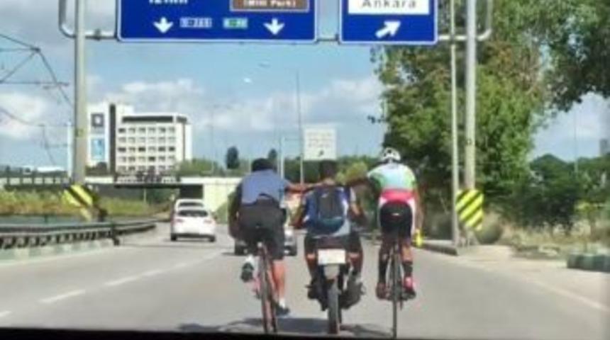 Bursa&rsquo;da Tehlikeli Yolculuk