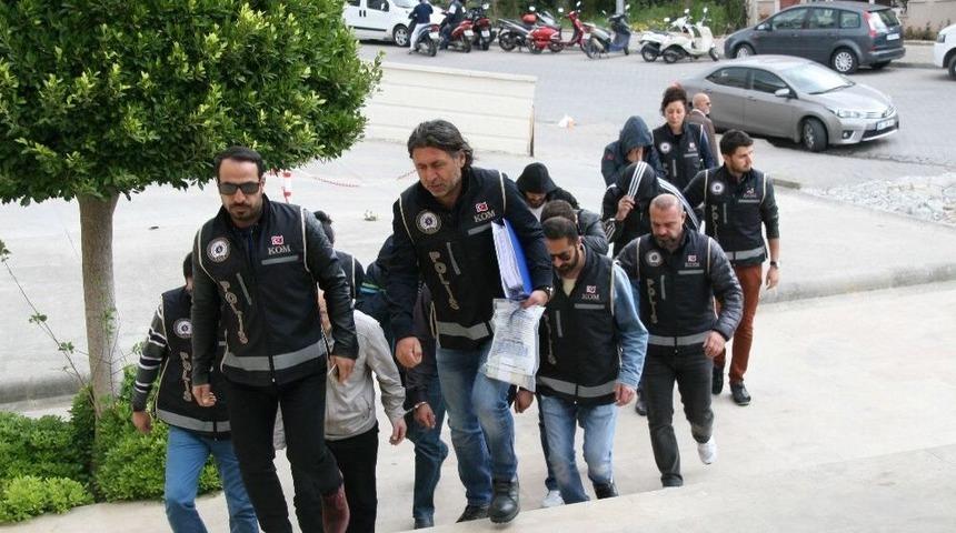 Yunanistan&rsquo;a Ka&ccedil;maya &Ccedil;alışan Fet&ouml; Ş&uuml;phelileri Adliyeye Sevk Edildi