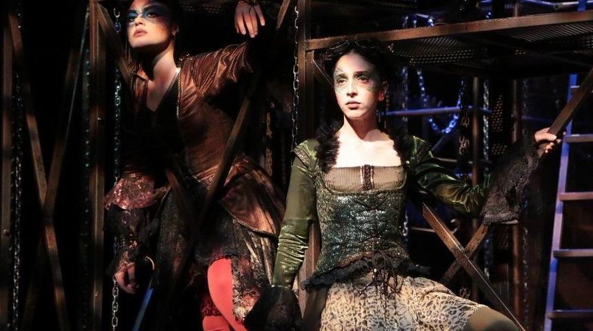 Sdt &rsquo;lysistrata&rsquo; İle Ankara Seyircisiyle Buluşacak