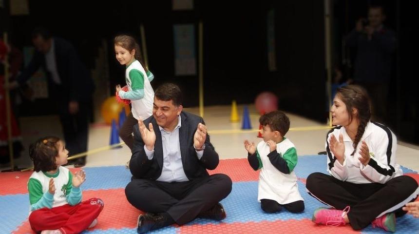 Oyun Oynamak B&uuml;y&uuml;klerin De Hakkı