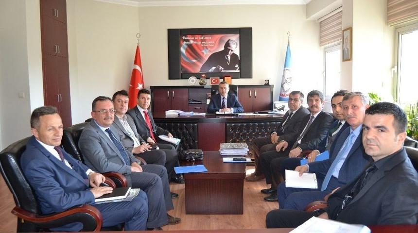 Okul M&uuml;d&uuml;rleri İle Teog Toplantısı