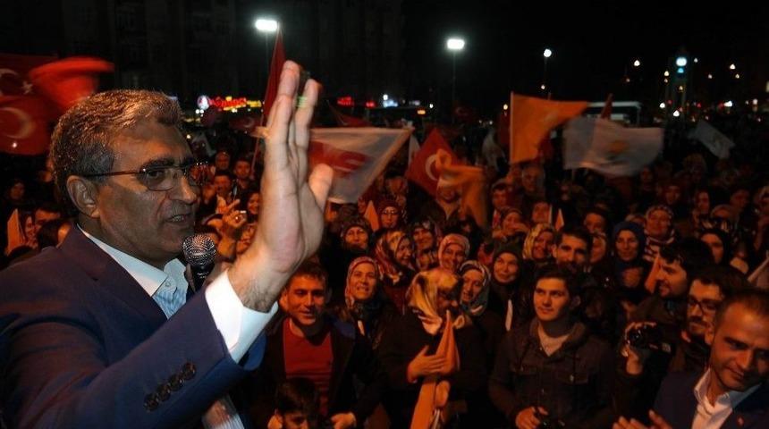 Konuk: &ldquo;bu Referandumun Kaybedeni Yoktur&rdquo;