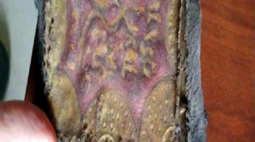 Adana'da Ceylan Derisine Yazılı Tevrat Ele Ge&ccedil;irildi