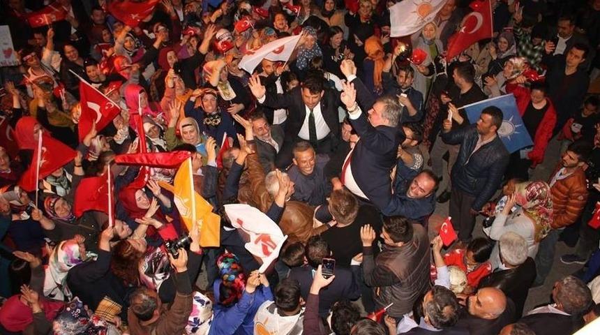 Faruk &Ccedil;aturoğlu Referandum Kararını Değerlendirdi