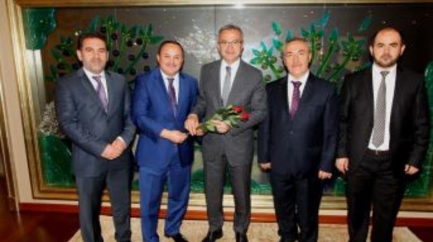 M&uuml;ft&uuml; &Ouml;rnek&rsquo;ten Anlamlı Ziyaret