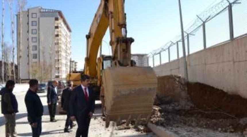 Muş Belediyesi Yeni Sezonun Startını Verdi