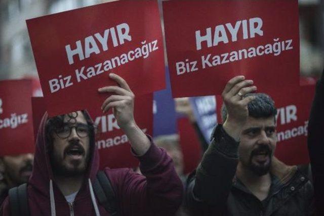 İstanbul'da Referandum Sonucuna Tepki Eylemleri