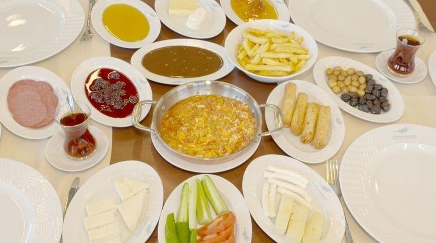 İstanbul&rsquo;da Kahvaltının Yeni Adresi Belgradkapı Sosyal Tesisleri