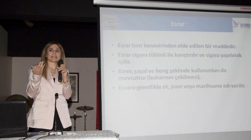 &Ccedil;ocuklarda Bağımlılığın Belirtilerine Dikkat