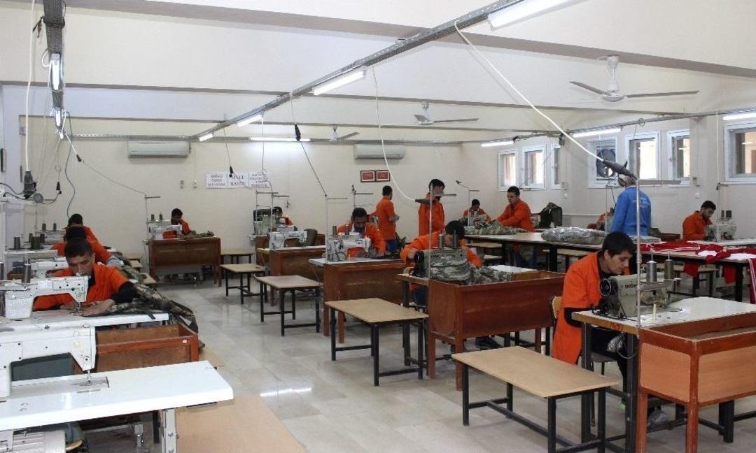 Kader Mahkumları Topluma Kazandırılıyor