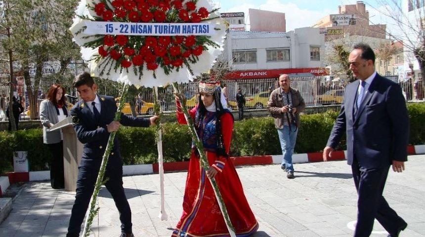 Van&rsquo;da Turizm Haftası Etkinlikleri