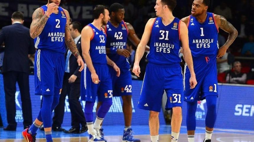 Anadolu Efes, Olympiakos Deplasmanında