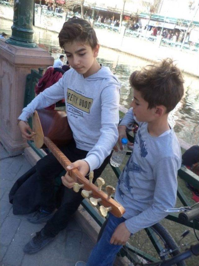 Eskişehir, M&uuml;zisyenler Sayesinde &rsquo;ezgişehir&rsquo; Gibi 1