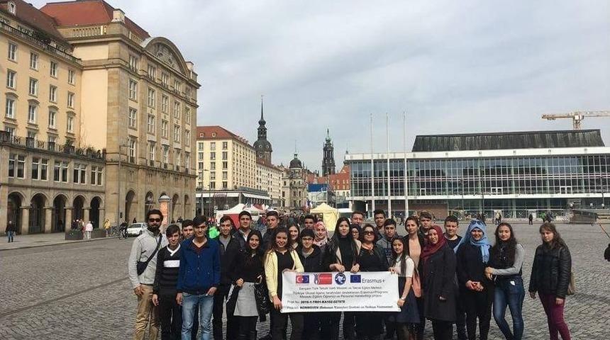 Metem&rsquo;in 24 &Ouml;ğrencisi &Ccedil;ekya&rsquo;da Staj Yaptı