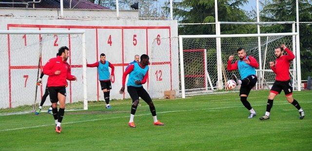 Samsunspor İle Manisaspor 15. Randevuya Çıkacak