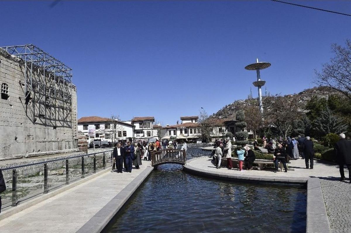 Ankara&rsquo;nın Tarihi Mekanları Cep Telefonlarında