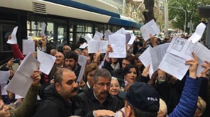 Chp Genel Başkan Yardımcısı Aks&uuml;nger, Ysk'da (2)