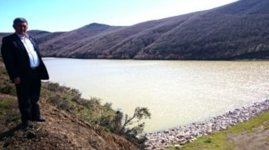 Yağmur &Ccedil;ift&ccedil;iyi Sevindirdi