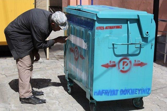 Başkale Belediyesine Çöp Konteyneri Desteği