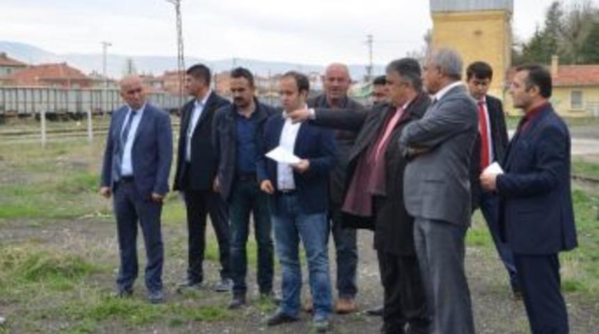 Başkan &Ouml;zg&uuml;ven &Ccedil;alışmaları Yerinde İnceledi