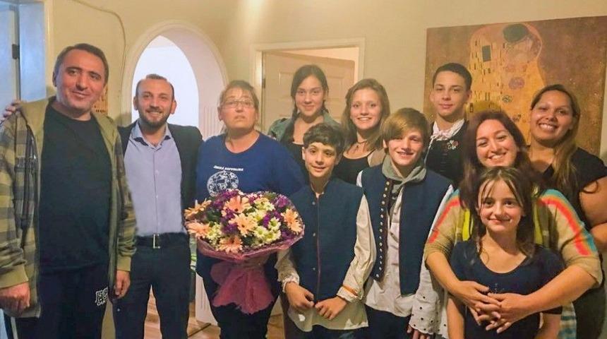 23 Nisan Festivali&rsquo;ne İlk Gelen &Uuml;lkeler "&ccedil;ekya Ve L&uuml;bnan"