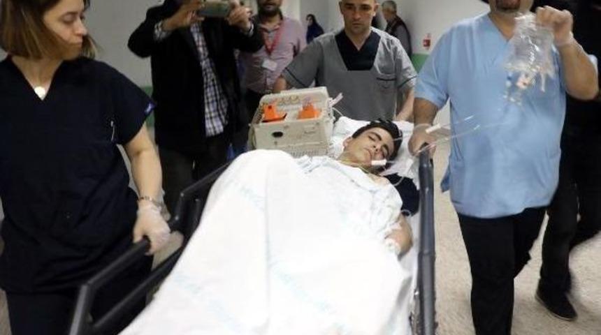 Ortaokul &Ouml;ğrencisi, Kız Kavgasında Bı&ccedil;aklandı