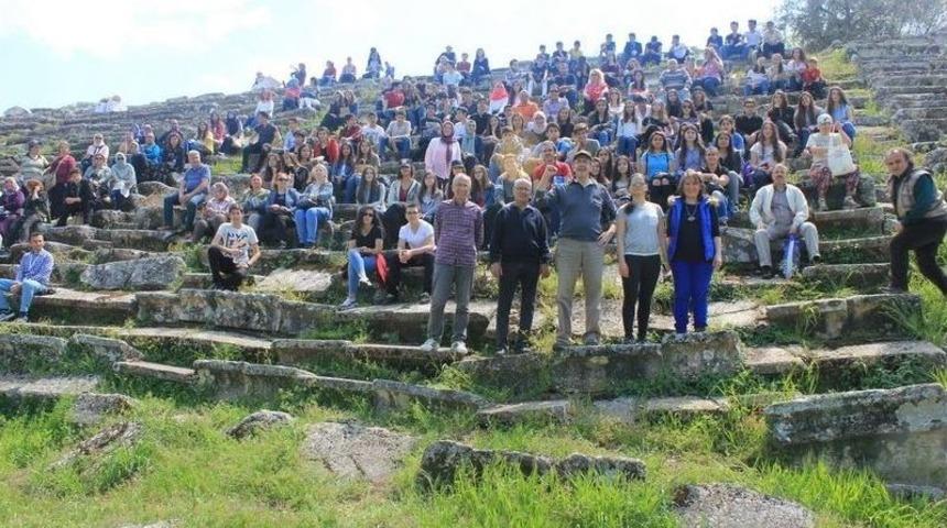 Aydın&rsquo;da Turizm Haftası Kutlamaları K&uuml;lt&uuml;r Gezileriyle Başladı