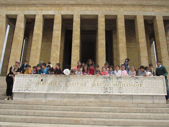 Çözüm Koleji Öğrencileri Anıtkabir’i Gezdi