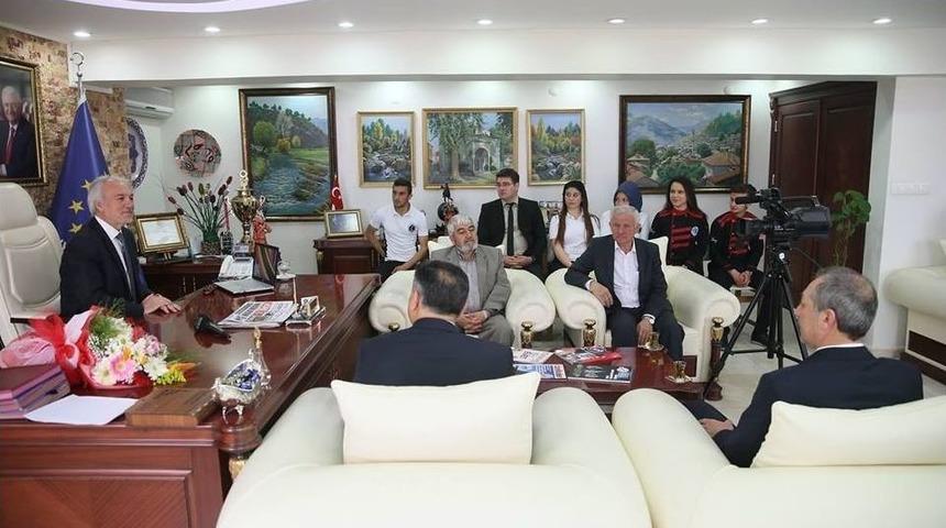 Başkan Kamil Sara&ccedil;oğlu: Turizm Adeta Bacasız Fabrika