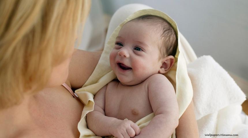 Bebeğin D&ouml;rd&uuml;nc&uuml; Ayı