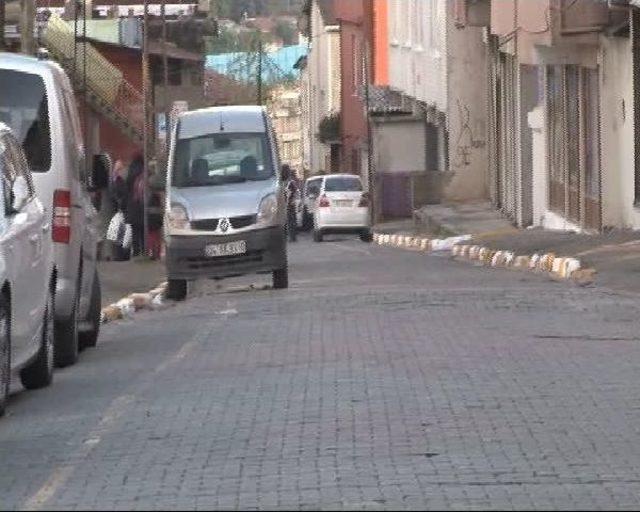 Kapkaççı, Hamile Kadını Yerlerde Sürükledi