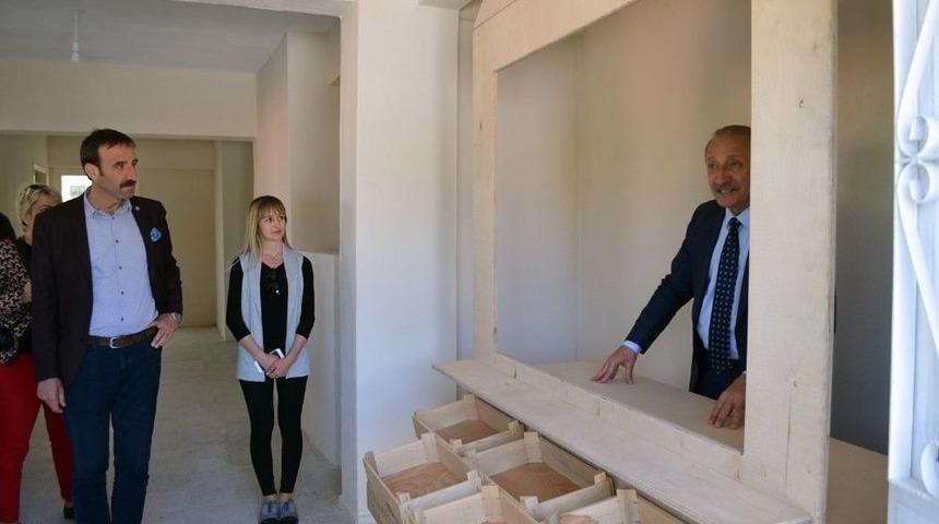 Başkan Atabay, Sera Ve Sabun At&ouml;lyesinin Son Durumu Yerinde G&ouml;rd&uuml;