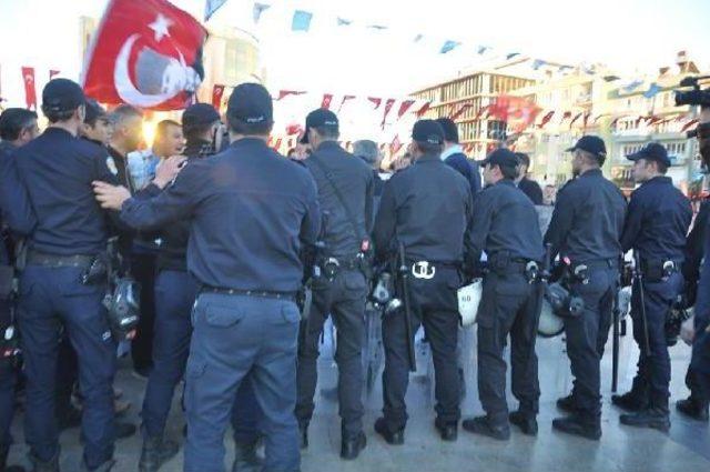 Ysk'yı Protesto Etmek Isteyen Chp'lilere Polis Engeli