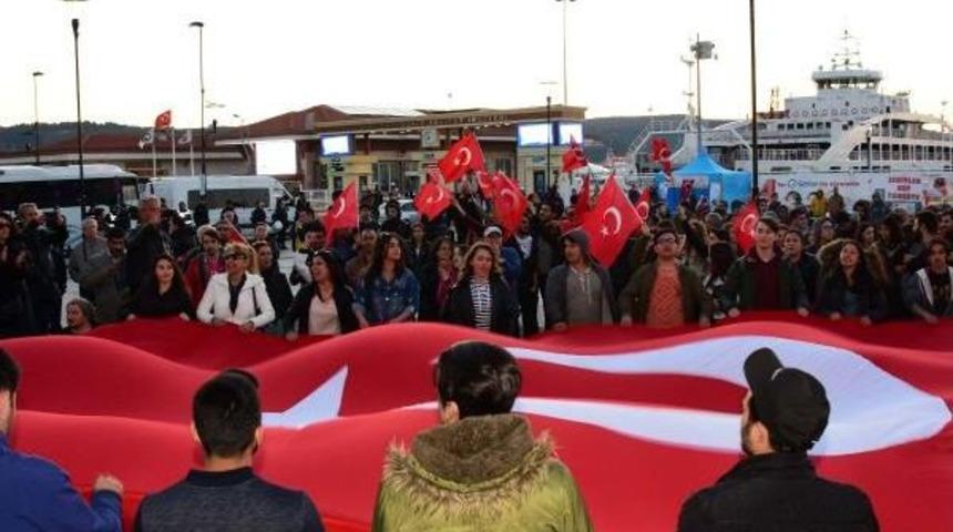 &Ccedil;anakkale'de 'hayır' Ve Ysk Protestosu