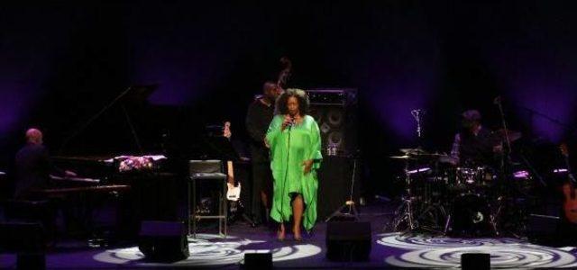 Cazın Divasından İstanbul&rsquo;Da Muhteşem Konser 2