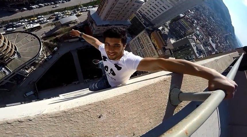 Akrobat Gen&ccedil;lerden Tehlikeli Şov