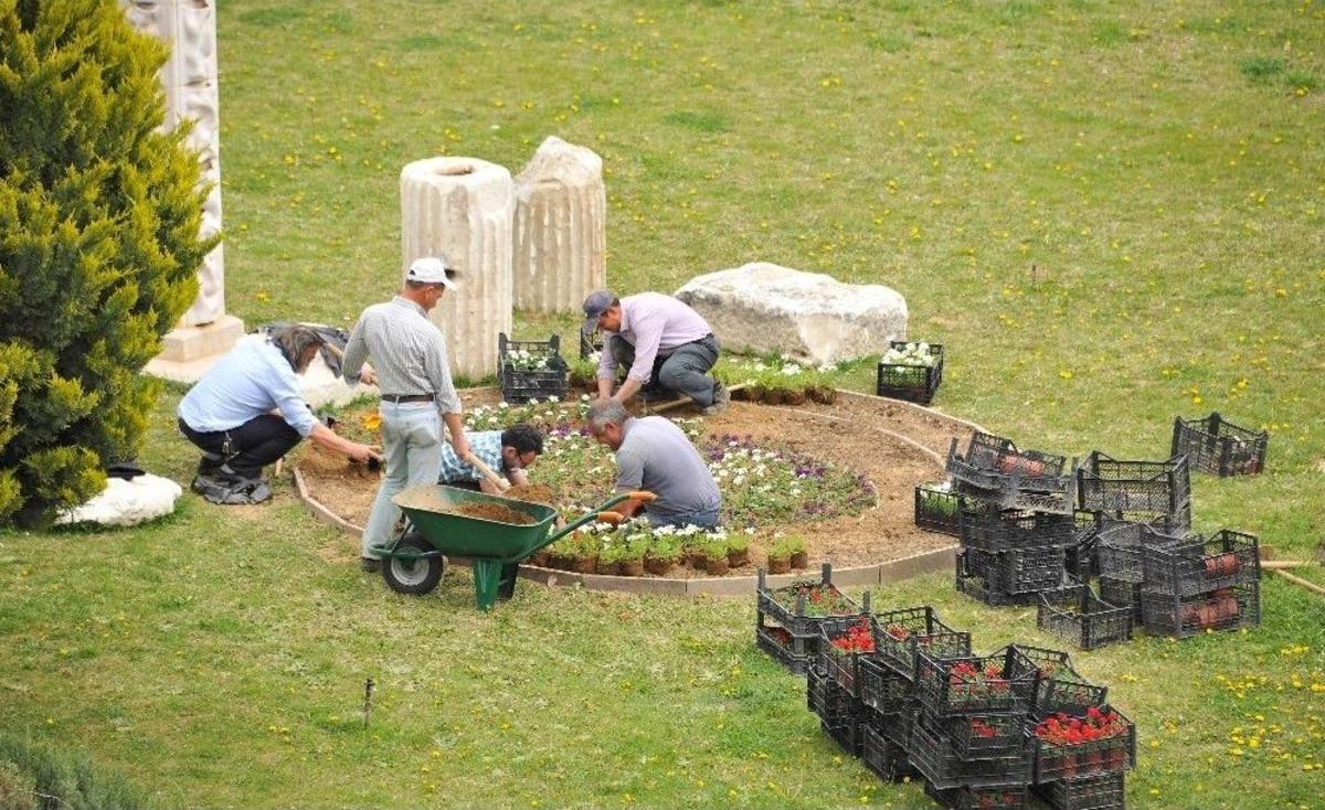 Ad&uuml;&rsquo;n&uuml;n &Ccedil;ehresi Değişiyor